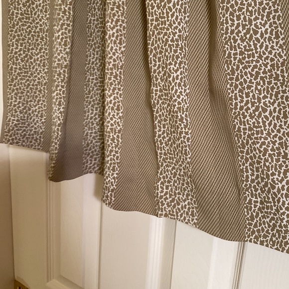 Vintage Lawrence Greer 2 piece Animal Print Pleated Skirt Set 🦒 Giraffe Print - Picture 11 of 12